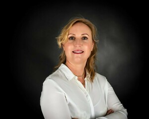 Christelle HENNEQUIN-LOEUL Saint-Germain-en-Laye, Psychanalyste, Conseiller en formation