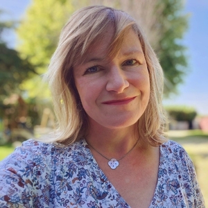 Mélanie Favreau - Hypnose et Thérapies brèves Aufferville, Professionnel indépendant, Hypnothérapeute